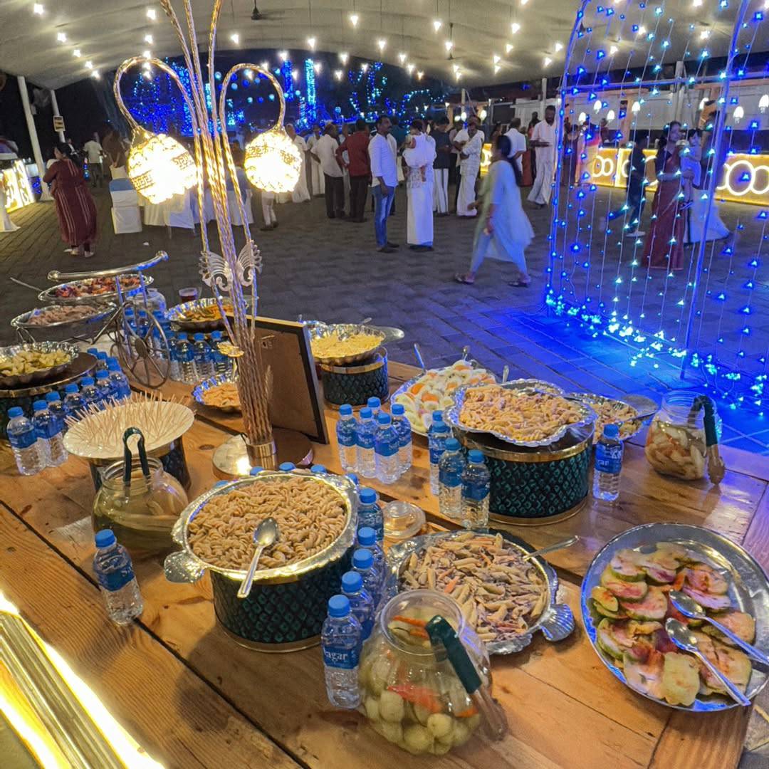 Royal Catering | Luxury Outdoor Caterers